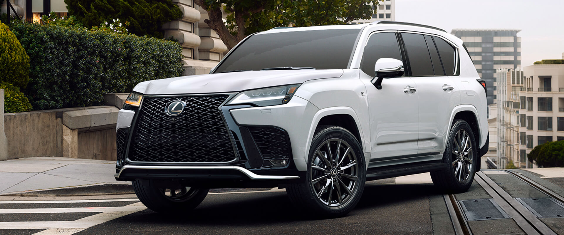 Lexus LX: Una camioneta todoterreno insignia de gran tamaño