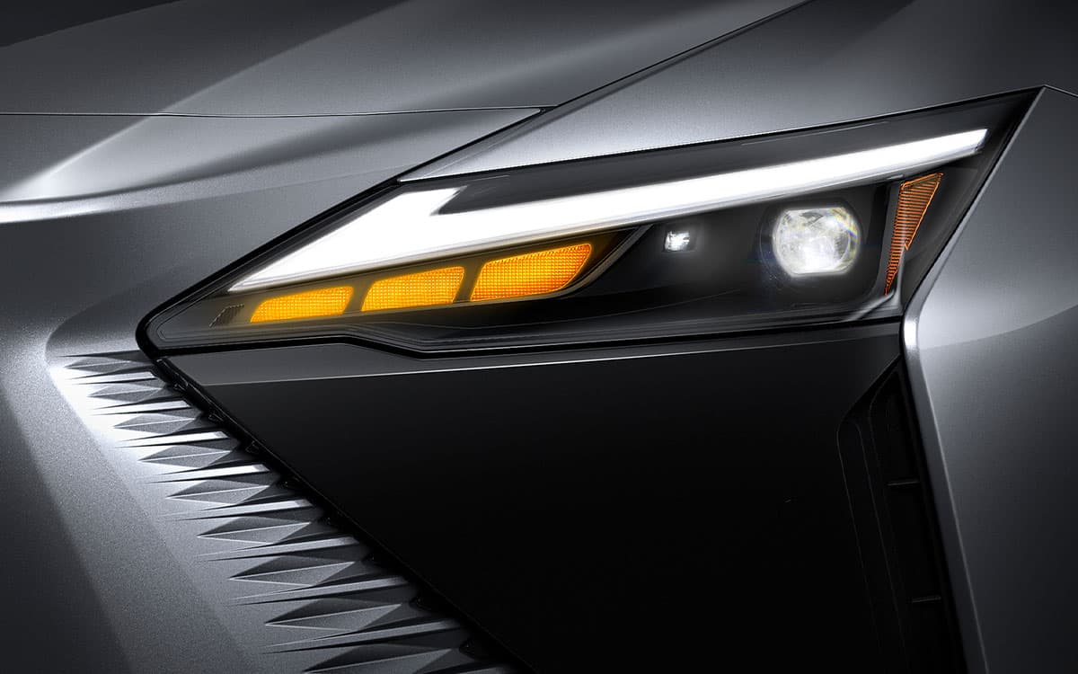 Lexus RZ 450e Luxury | SUV | Electric Vehicle | Lexus