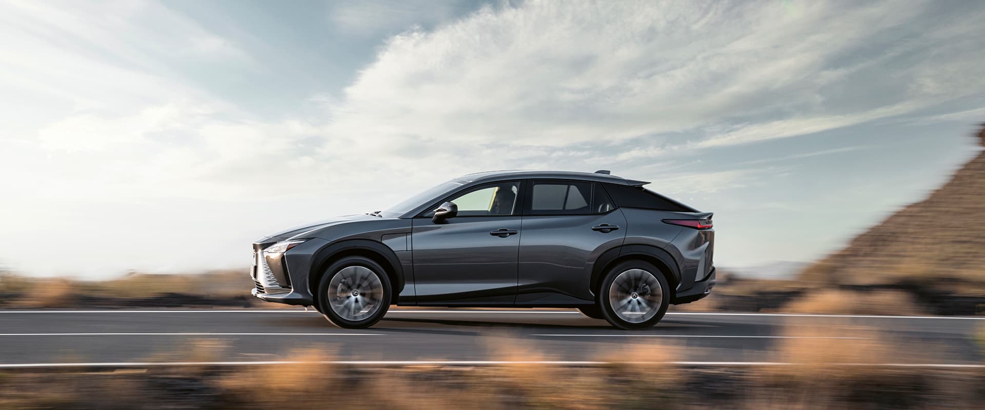 Lexus RZ | SUV | Crossover | Lexus Brazil